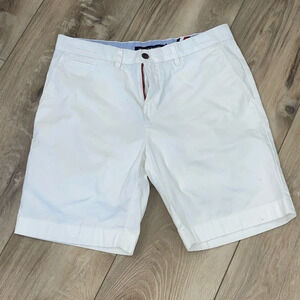 MENS NWOT WITH FLAW Tommy Hilfiger shorts